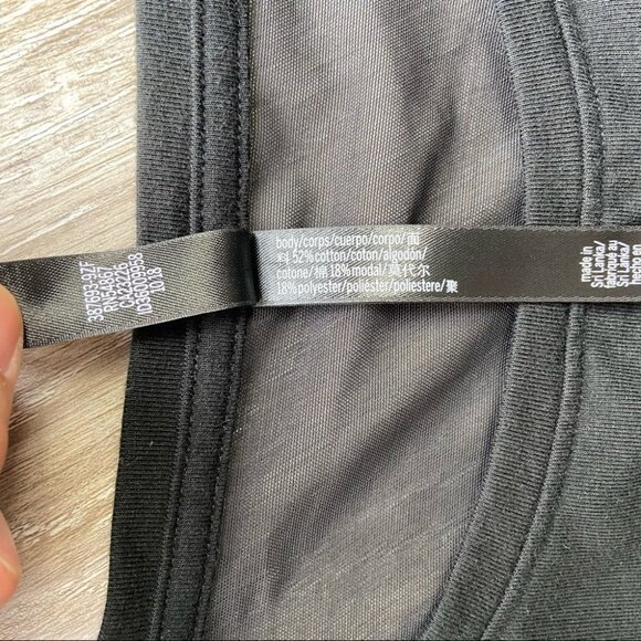 Victoria’s Secret  Sport Twist Crop Top - Picture 6 of 10